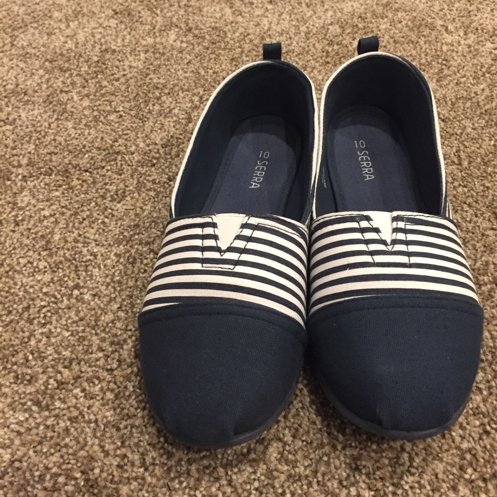 Canvas flats / Navy + white